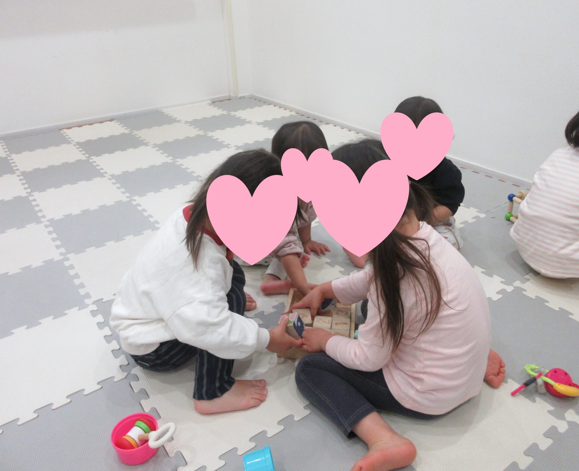 おやつ前の自由あそび